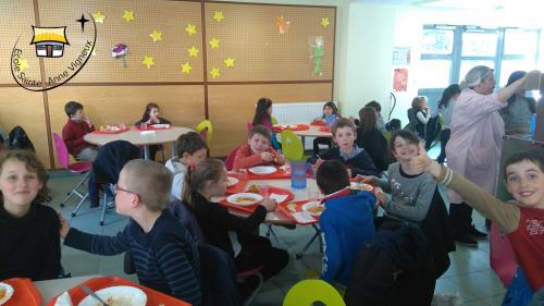 Déjeuner solidaire « Bol de riz »